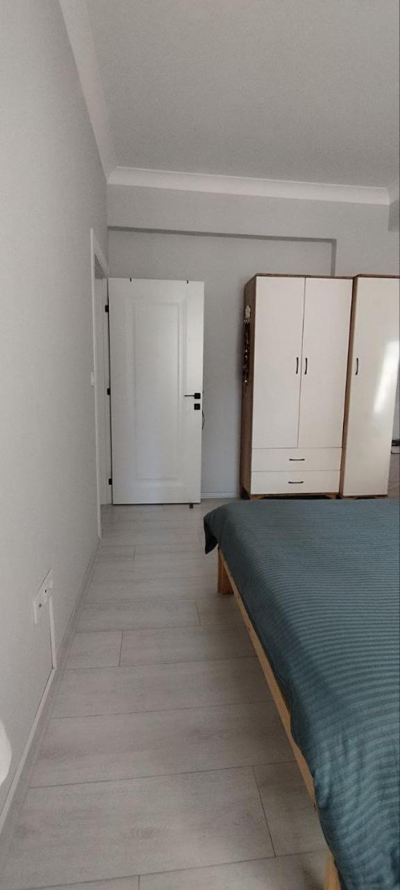 Center Apartment *